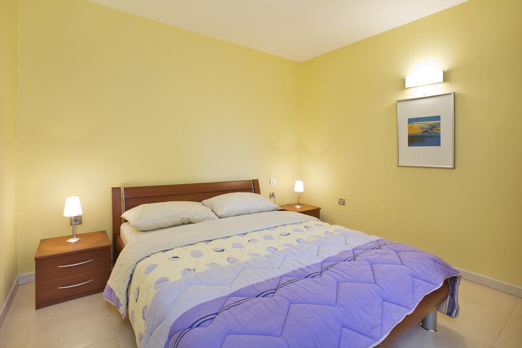 Casa M Rabac Apartment Room photo